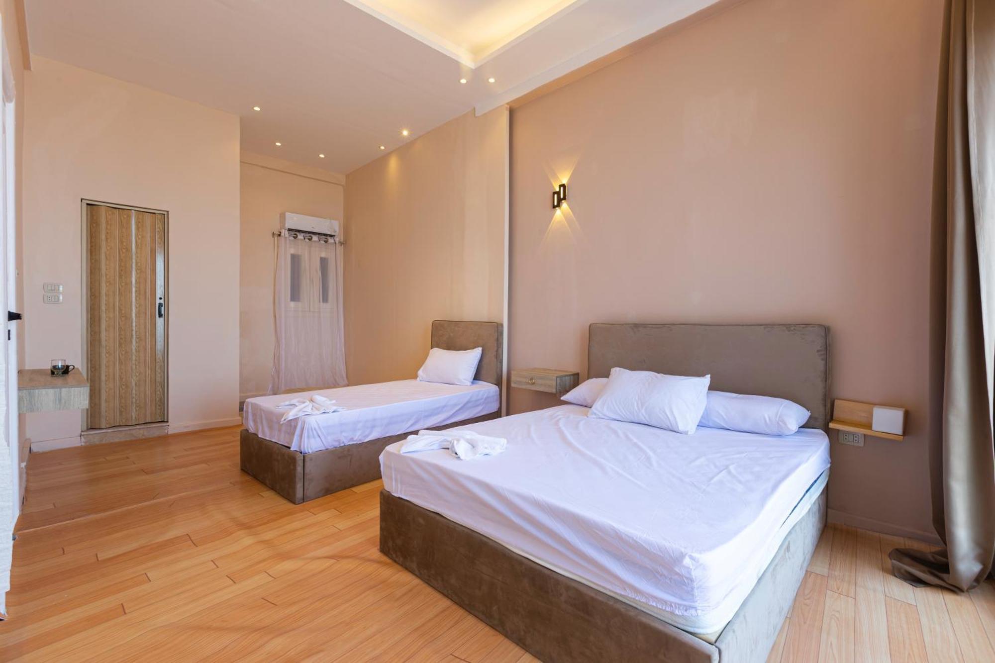 Hyat Suites & Rooms Alexandria Exterior photo